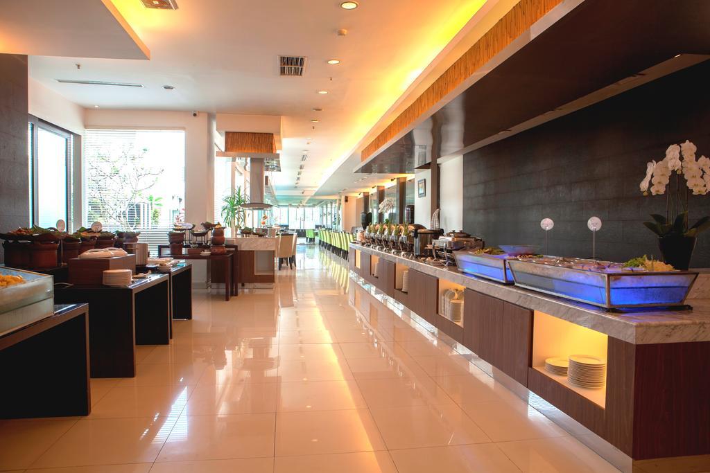 Hotel Santika Bogor Exterior photo